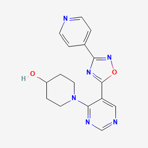 molecular formula C16H16N6O2 B2367458 1-[5-(3-Pyridin-4-yl-1,2,4-oxadiazol-5-yl)pyrimidin-4-yl]piperidin-4-ol CAS No. 2108845-52-7