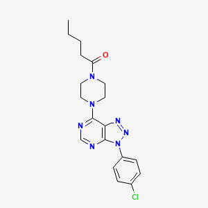 molecular formula C19H22ClN7O B2367863 1-(4-(3-(4-chlorophenyl)-3H-[1,2,3]triazolo[4,5-d]pyrimidin-7-yl)piperazin-1-yl)pentan-1-one CAS No. 920228-24-6