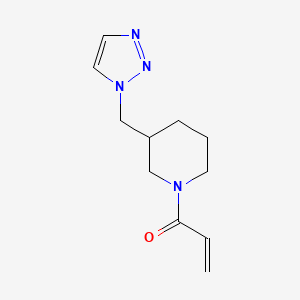 B2368005 1-[3-(Triazol-1-ylmethyl)piperidin-1-yl]prop-2-en-1-one CAS No. 2167534-22-5
