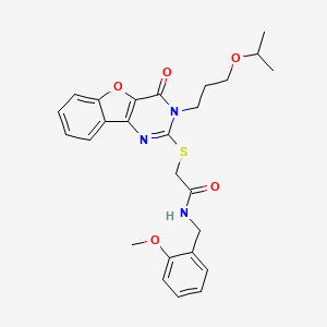 molecular formula C26H29N3O5S B2368016 N-(2-methoxybenzyl)-2-({4-oxo-3-[3-(propan-2-yloxy)propyl]-3,4-dihydro[1]benzofuro[3,2-d]pyrimidin-2-yl}sulfanyl)acetamide CAS No. 899962-09-5