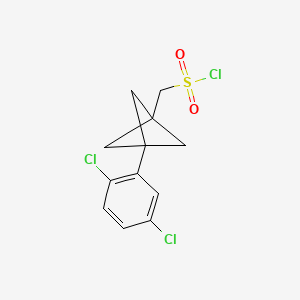 [3-(2,5-Dichlorophenyl)-1-bicyclo[1.1.1]pentanyl]methanesulfonyl chloride
