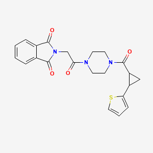 2-(2-Oxo-2-(4-(2-(thiophen-2-yl)cyclopropanecarbonyl)piperazin-1-yl)ethyl)isoindoline-1,3-dione
