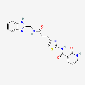 molecular formula C20H18N6O3S B2375857 N-(4-(3-(((1H-benzo[d]imidazol-2-yl)methyl)amino)-3-oxopropyl)thiazol-2-yl)-2-oxo-1,2-dihydropyridine-3-carboxamide CAS No. 1206997-11-6