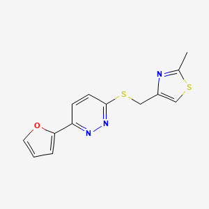 molecular formula C13H11N3OS2 B2375954 4-(((6-(Furan-2-yl)pyridazin-3-yl)thio)methyl)-2-methylthiazole CAS No. 1206998-67-5
