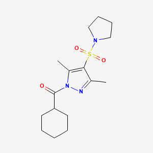 molecular formula C16H25N3O3S B2376353 cyclohexyl(3,5-dimethyl-4-(pyrrolidin-1-ylsulfonyl)-1H-pyrazol-1-yl)methanone CAS No. 1019105-43-1