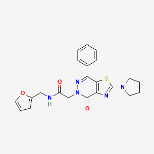 molecular formula C22H21N5O3S B2377617 N-(furan-2-ylmethyl)-2-(4-oxo-7-phenyl-2-(pyrrolidin-1-yl)thiazolo[4,5-d]pyridazin-5(4H)-yl)acetamide CAS No. 1105232-47-0