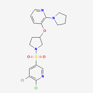 molecular formula C18H20Cl2N4O3S B2378132 2,3-Dichloro-5-[(3-{[2-(pyrrolidin-1-yl)pyridin-3-yl]oxy}pyrrolidin-1-yl)sulfonyl]pyridine CAS No. 2094868-97-8