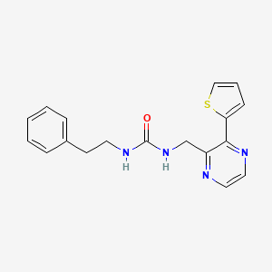 1-Phenethyl-3-((3-(thiophen-2-yl)pyrazin-2-yl)methyl)urea