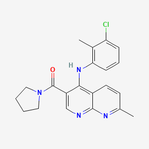 molecular formula C21H21ClN4O B2379612 N-(3-CHLORO-2-METHYLPHENYL)-7-METHYL-3-(PYRROLIDINE-1-CARBONYL)-1,8-NAPHTHYRIDIN-4-AMINE CAS No. 1251616-47-3