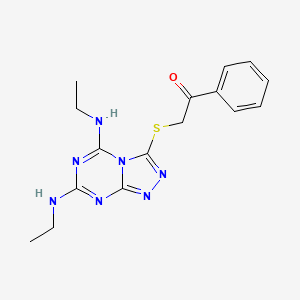 molecular formula C16H19N7OS B2379789 2-((5,7-Bis(ethylamino)-[1,2,4]triazolo[4,3-a][1,3,5]triazin-3-yl)thio)-1-phenylethanone CAS No. 325995-39-9