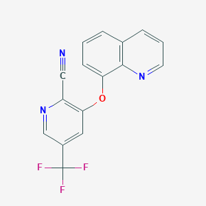 molecular formula C16H8F3N3O B2384607 3-Quinolin-8-yloxy-5-(trifluoromethyl)pyridine-2-carbonitrile CAS No. 338791-72-3