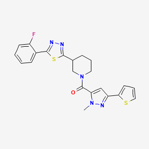 molecular formula C22H20FN5OS2 B2385674 (3-(5-(2-fluorophenyl)-1,3,4-thiadiazol-2-yl)piperidin-1-yl)(1-methyl-3-(thiophen-2-yl)-1H-pyrazol-5-yl)methanone CAS No. 1351585-21-1