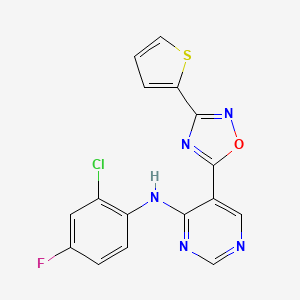 N-(2-chloro-4-fluorophenyl)-5-(3-(thiophen-2-yl)-1,2,4-oxadiazol-5-yl)pyrimidin-4-amine