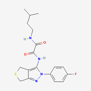 molecular formula C18H21FN4O2S B2389051 N'-[2-(4-fluorophenyl)-2H,4H,6H-thieno[3,4-c]pyrazol-3-yl]-N-(3-methylbutyl)ethanediamide CAS No. 946209-05-8