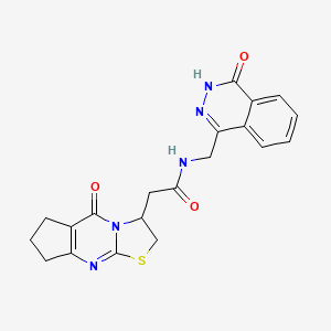 2-(5-oxo-2,3,5,6,7,8-hexahydrocyclopenta[d]thiazolo[3,2-a]pyrimidin-3-yl)-N-((4-oxo-3,4-dihydrophthalazin-1-yl)methyl)acetamide