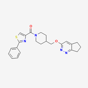 molecular formula C23H24N4O2S B2392328 [4-(6,7-Dihydro-5H-cyclopenta[c]pyridazin-3-yloxymethyl)piperidin-1-yl]-(2-phenyl-1,3-thiazol-4-yl)methanone CAS No. 2309553-45-3