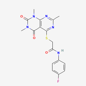 molecular formula C17H16FN5O3S B2393137 N-(4-fluorophenyl)-2-(1,3,7-trimethyl-2,4-dioxopyrimido[4,5-d]pyrimidin-5-yl)sulfanylacetamide CAS No. 852168-11-7