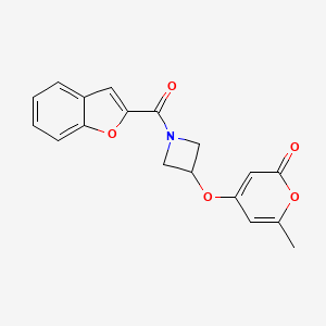 molecular formula C18H15NO5 B2393261 4-((1-(benzofuran-2-carbonyl)azetidin-3-yl)oxy)-6-methyl-2H-pyran-2-one CAS No. 1795300-05-8