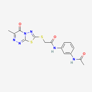 molecular formula C15H14N6O3S2 B2394228 N-(3-acetamidophenyl)-2-({3-methyl-4-oxo-4H-[1,3,4]thiadiazolo[2,3-c][1,2,4]triazin-7-yl}sulfanyl)acetamide CAS No. 869074-13-5