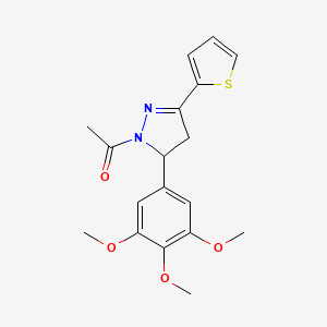 molecular formula C18H20N2O4S B2395646 1-(3-(thiophen-2-yl)-5-(3,4,5-trimethoxyphenyl)-4,5-dihydro-1H-pyrazol-1-yl)ethanone CAS No. 152432-18-3