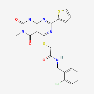 molecular formula C21H18ClN5O3S2 B2396123 N-(2-chlorobenzyl)-2-((6,8-dimethyl-5,7-dioxo-2-(thiophen-2-yl)-5,6,7,8-tetrahydropyrimido[4,5-d]pyrimidin-4-yl)thio)acetamide CAS No. 906240-21-9