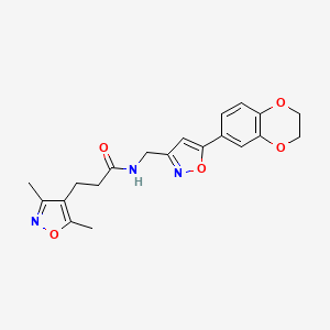 molecular formula C20H21N3O5 B2396194 N-((5-(2,3-dihydrobenzo[b][1,4]dioxin-6-yl)isoxazol-3-yl)methyl)-3-(3,5-dimethylisoxazol-4-yl)propanamide CAS No. 1206987-49-6