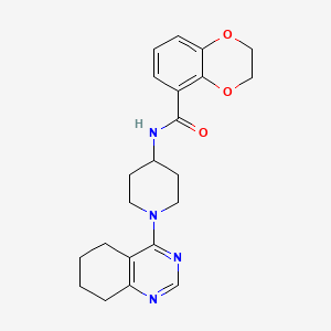 molecular formula C22H26N4O3 B2396836 N-[1-(5,6,7,8-tetrahydroquinazolin-4-yl)piperidin-4-yl]-2,3-dihydro-1,4-benzodioxine-5-carboxamide CAS No. 2034409-55-5