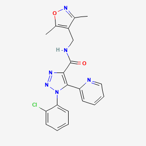 molecular formula C20H17ClN6O2 B2397260 1-(2-chlorophenyl)-N-[(3,5-dimethylisoxazol-4-yl)methyl]-5-pyridin-2-yl-1H-1,2,3-triazole-4-carboxamide CAS No. 1396767-95-5