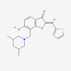 molecular formula C21H23NO3S B2398306 (Z)-7-((3,5-dimethylpiperidin-1-yl)methyl)-6-hydroxy-2-(thiophen-2-ylmethylene)benzofuran-3(2H)-one CAS No. 929433-35-2