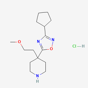 3-Cyclopentyl-5-[4-(2-methoxyethyl)piperidin-4-yl]-1,2,4-oxadiazole;hydrochloride