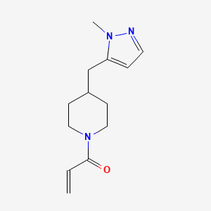 1-[4-[(2-Methylpyrazol-3-yl)methyl]piperidin-1-yl]prop-2-en-1-one