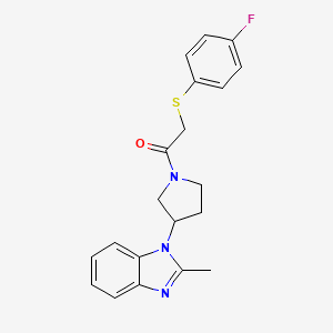 2-((4-fluorophenyl)thio)-1-(3-(2-methyl-1H-benzo[d]imidazol-1-yl)pyrrolidin-1-yl)ethanone