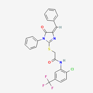 molecular formula C25H17ClF3N3O2S B2403036 N-[2-chloro-5-(trifluoromethyl)phenyl]-2-{[(4E)-5-oxo-1-phenyl-4-(phenylmethylidene)-4,5-dihydro-1H-imidazol-2-yl]sulfanyl}acetamide CAS No. 325995-85-5
