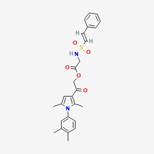 molecular formula C26H28N2O5S B2403526 [2-[1-(3,4-dimethylphenyl)-2,5-dimethylpyrrol-3-yl]-2-oxoethyl] 2-[[(E)-2-phenylethenyl]sulfonylamino]acetate CAS No. 736936-97-3