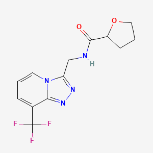 molecular formula C13H13F3N4O2 B2404257 N-((8-(trifluoromethyl)-[1,2,4]triazolo[4,3-a]pyridin-3-yl)methyl)tetrahydrofuran-2-carboxamide CAS No. 2034286-84-3