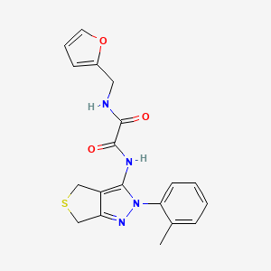 N-(furan-2-ylmethyl)-N'-[2-(2-methylphenyl)-4,6-dihydrothieno[3,4-c]pyrazol-3-yl]oxamide