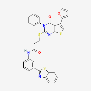 molecular formula C32H22N4O3S3 B2405126 N-[3-(1,3-benzothiazol-2-yl)phenyl]-3-{[5-(furan-2-yl)-4-oxo-3-phenyl-3H,4H-thieno[2,3-d]pyrimidin-2-yl]sulfanyl}propanamide CAS No. 727688-82-6
