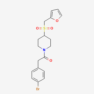 2-(4-Bromophenyl)-1-(4-((furan-2-ylmethyl)sulfonyl)piperidin-1-yl)ethanone