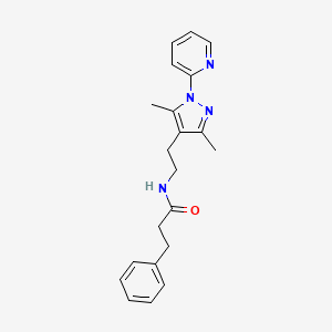 molecular formula C21H24N4O B2410521 N-(2-(3,5-dimethyl-1-(pyridin-2-yl)-1H-pyrazol-4-yl)ethyl)-3-phenylpropanamide CAS No. 2034337-02-3