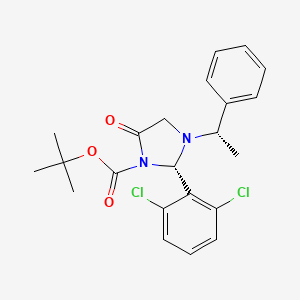 molecular formula C22H24Cl2N2O3 B2411185 叔丁基(S)-2-(2,6-二氯苯基)-5-氧代-3-((S)-1-苯乙基)咪唑烷-1-羧酸酯 CAS No. 1149765-08-1