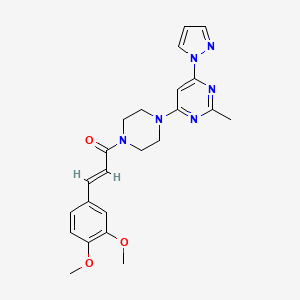 (E)-3-(3,4-dimethoxyphenyl)-1-(4-(2-methyl-6-(1H-pyrazol-1-yl)pyrimidin-4-yl)piperazin-1-yl)prop-2-en-1-one