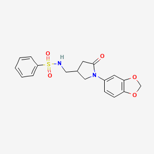 molecular formula C18H18N2O5S B2411922 N-((1-(benzo[d][1,3]dioxol-5-yl)-5-oxopyrrolidin-3-yl)methyl)benzenesulfonamide CAS No. 954714-99-9