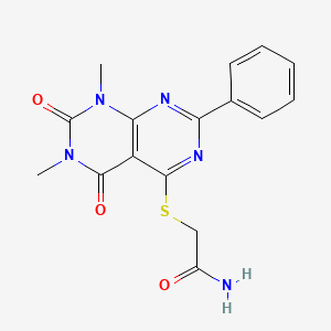 molecular formula C16H15N5O3S B2412170 2-(1,3-Dimethyl-2,4-dioxo-7-phenylpyrimido[4,5-d]pyrimidin-5-yl)sulfanylacetamide CAS No. 896677-57-9