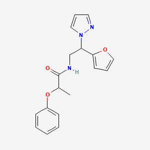 molecular formula C18H19N3O3 B2412629 N-(2-(furan-2-yl)-2-(1H-pyrazol-1-yl)ethyl)-2-phenoxypropanamide CAS No. 2034275-05-1