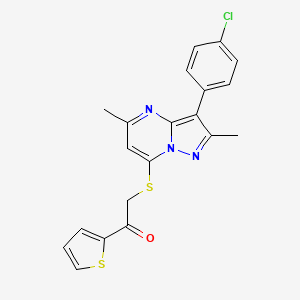 molecular formula C20H16ClN3OS2 B2413485 2-((3-(4-Chlorophenyl)-2,5-dimethylpyrazolo[1,5-a]pyrimidin-7-yl)thio)-1-(thiophen-2-yl)ethanone CAS No. 877790-51-7