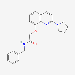 molecular formula C22H23N3O2 B2415950 N-benzyl-2-((2-(pyrrolidin-1-yl)quinolin-8-yl)oxy)acetamide CAS No. 921575-04-4