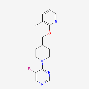 5-Fluoro-4-(4-{[(3-methylpyridin-2-yl)oxy]methyl}piperidin-1-yl)pyrimidine