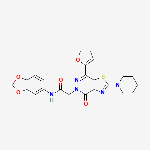 N-(benzo[d][1,3]dioxol-5-yl)-2-(7-(furan-2-yl)-4-oxo-2-(piperidin-1-yl)thiazolo[4,5-d]pyridazin-5(4H)-yl)acetamide