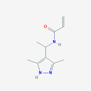 molecular formula C10H15N3O B2418295 N-[1-(3,5-Dimethyl-1H-pyrazol-4-yl)ethyl]prop-2-enamide CAS No. 2411193-11-6