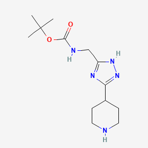 molecular formula C13H23N5O2 B2418998 tert-butyl n-{[3-(piperidin-4-yl)-1h-1,2,4-triazol-5-yl]methyl}carbamate CAS No. 2172559-83-8